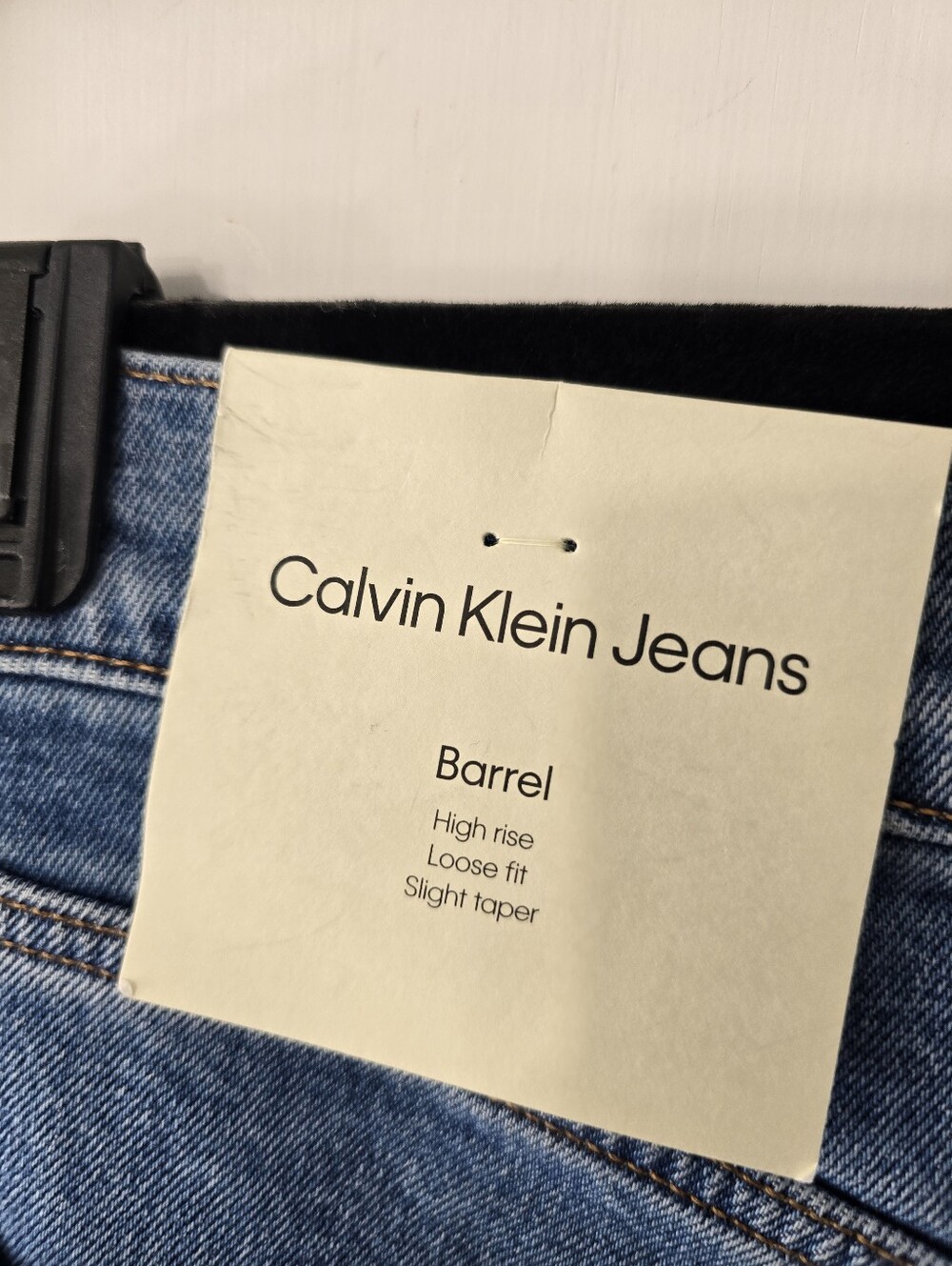 Calvin Klein Barrel Jeans Runaway Blue NWT Size 29 R High Rise Loose Fit Taper - Picture 10 of 15